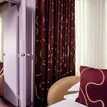 Maison Fl 4* Paris