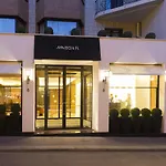 Maison Fl 4* Paris