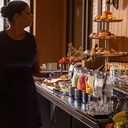 Maison Fl Hotel