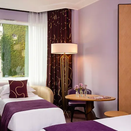 Maison Fl Hotel 4*